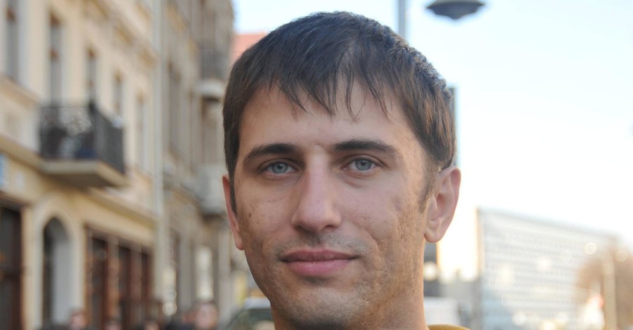 Львовский активист подал в суд на Авакова за выступление на русском языке