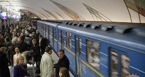 В Киеве продлят работу метро на час