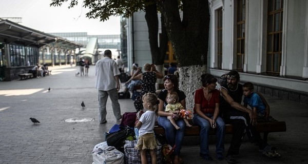 Президент Чехии предложил ЕC принимать беженцев не только из Сирии, но и из Украины