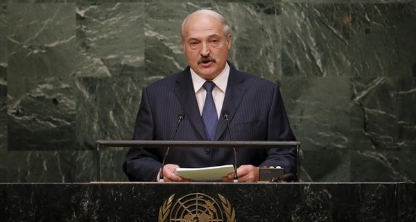 Лукашенко заявил об угрозе мировой войны из-за конфликта в Украине  