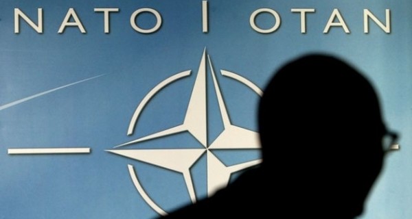 СМИ: НАТО разрешила своим пилотам стрелять по российским самолетам над Ираком