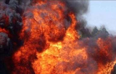 В Америке взорвался нефтепровод: горит городок Энсинал