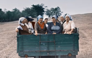 Молдавские фермеры спели песню группы Queen 