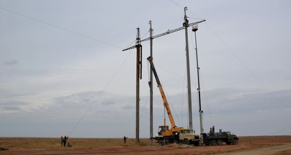 СМИ: на Чонгаре взорвали электроопоры, которые поставляют электроэнергию в Крым 