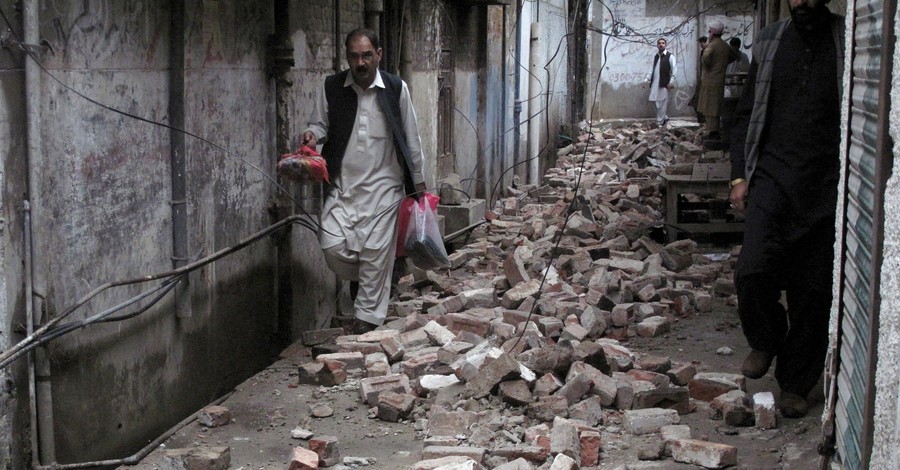 Сильнейшее землетрясение в Пакистане и Афганистане: страны подсчитывают жертв