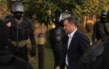 Порноскандал в Молдове: СМИ обнародовали видео с арестованным экс-премьером