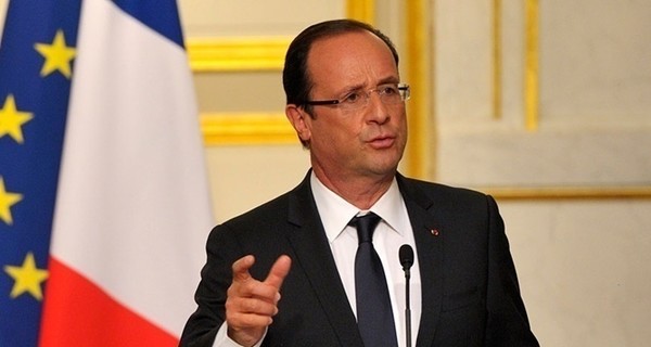 Олланд созвал силовиков на экстренное совещание Совета безопасности Франции