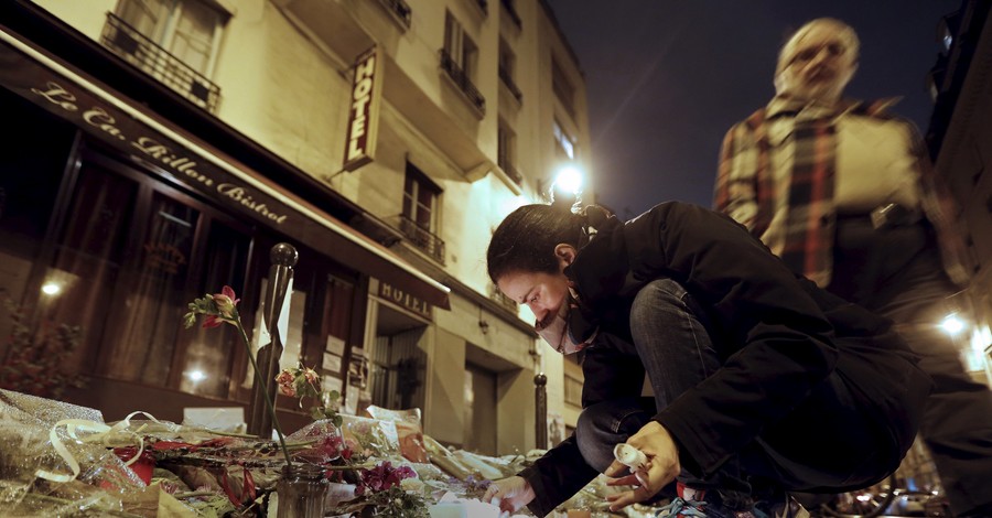 Премьер Франции предположил, что террористы в Париже могут быть еще активны