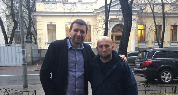 Герои скандальных драк Парасюк и Кравчук сделали совместное фото