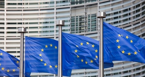 Евросоюз опроверг заявление Гройсмана об одобрении безвизовых законов