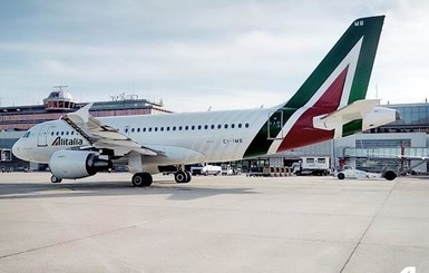 В Италии пассажирам самолетов 