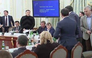 Аваков выложил видео ссоры с Саакашвили