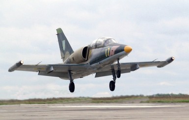 ВВС Украины получат модернизированные учебные истребители Л-39М1