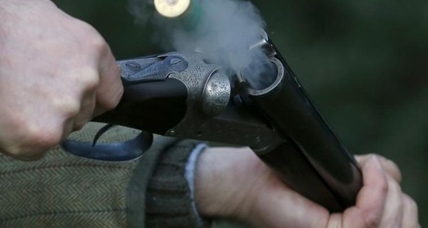 Во Львовский области пассажир внедорожника из ружья стрелял в полицейских