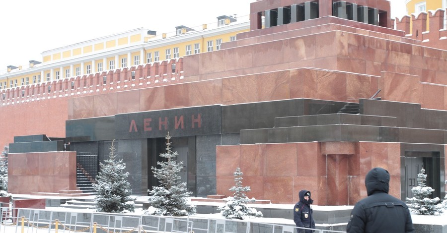 В России снова заговорили о необходимости похоронить Ленина