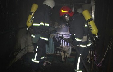 В Хмельницком при пожаре из-за новогодней елки погибла 8-летняя девочка
