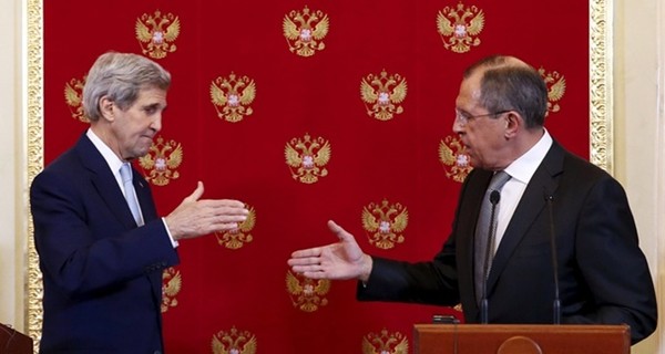 Керри и Лавров обсудили ситуацию в Украине и Минские договоренности