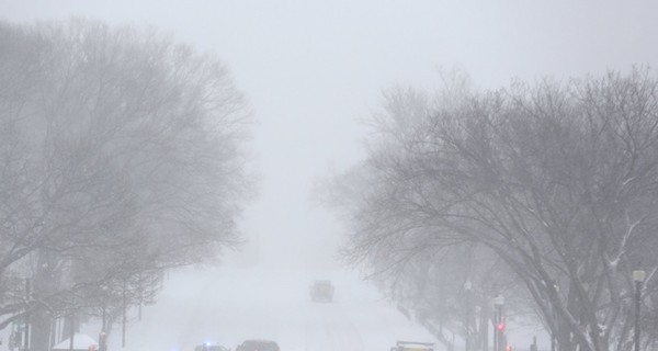 В США в снежном шторме погибло не менее 28 человек 