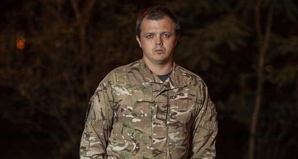 Семенченко заявил, что его незаконно лишили офицерского звания