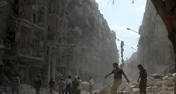 Двойной теракт в Сирии унес жизни не менее 10 человек