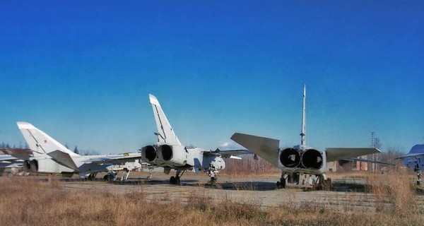 В Днепропетровске предпрениматели пытались украсть 157 самолетов и аэродром