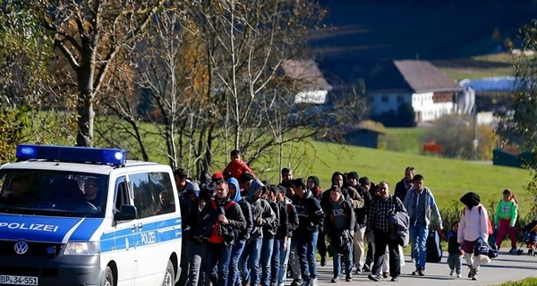 Европа в 2016 году примет еще миллион мигрантов