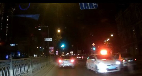 Обнародован радиоперехват погони полиции за BMW в Киеве