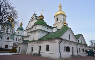 В трапезной Софии Киевской разрешили проводить богослужения