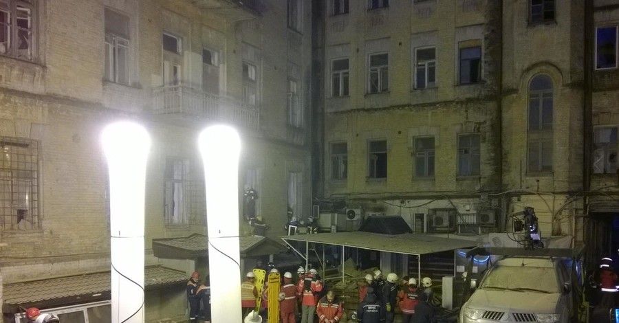 Полиция нашла владельца рухнувшего в центре Киева дома