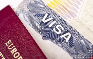 Еврокомиссар рассказал, от кого зависит отмена виз 