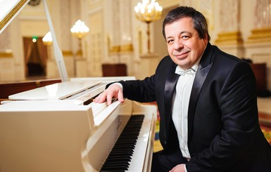 Один из лучших пианистов мира - украинец Алексей Ботвинов: 