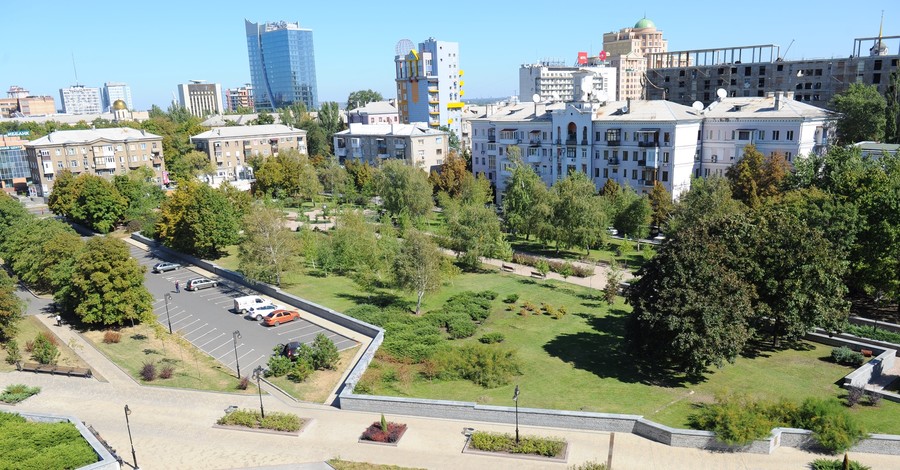 В Донецке запретили продавать квартиры по украинским законам