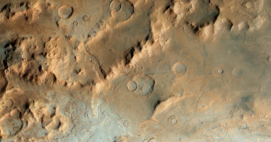 На Марсе нашли ледяную долину