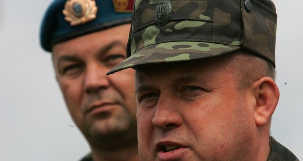 Порошенко назначил нового командующего Сухопутным войсками ВСУ