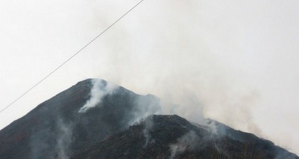 Жители Львовщины задыхаются из-за пожара на терриконе