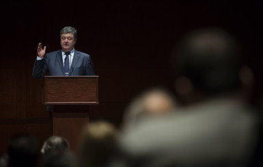 О чем говорил Порошенко в США:  ядерное оружие в Крыму, политический кризис в Украине и российских санкциях 