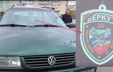 В соцсетях появилось видео, как сотрудник МВД ездит по Киеву с георгиевской лентой
