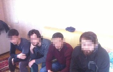 В Киеве поймали иностранцев, которые хотели воевать за ИГИЛ