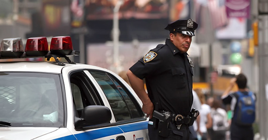 Полиция Нью-Йорка заявила об аресте 120 членов крупнейшей банды