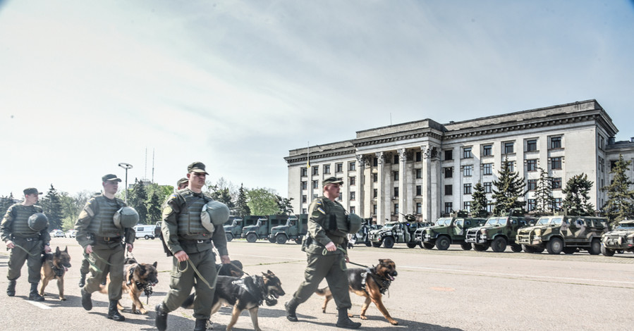 В Одессе силовики отрепетировали, как будут охранять горожан на праздники
