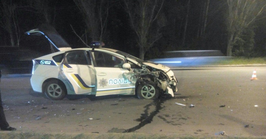 Харьковские патрульные разбили очередную Toyota Prius