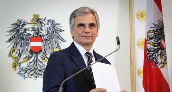 Канцлер Австрии подал в отставку из-за потери поддержки в партии