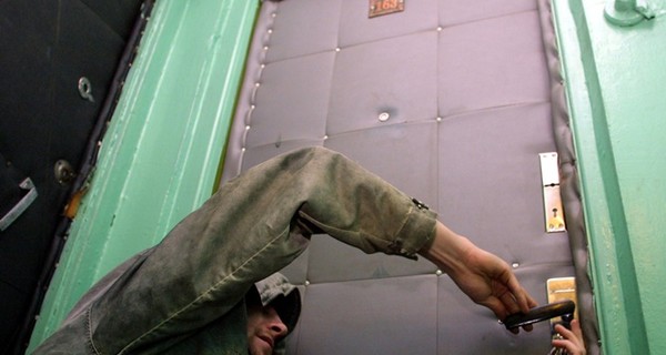 В поминальные дни в Киеве обокрали более 70 квартир