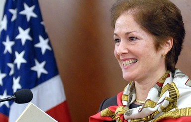 Барак Обама выдвинет кандидатуру Мари Йованович на должность посла в Украине