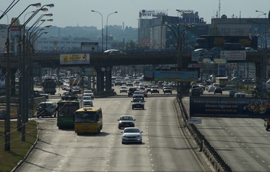 На День Киева городской транспорт изменит график работы