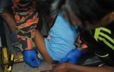 В Малайзии эскалатор лишил трехлетнего мальчика гениталий 