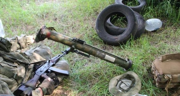 В Донбассе противник стрелял по военным из мощных артиллерийских систем