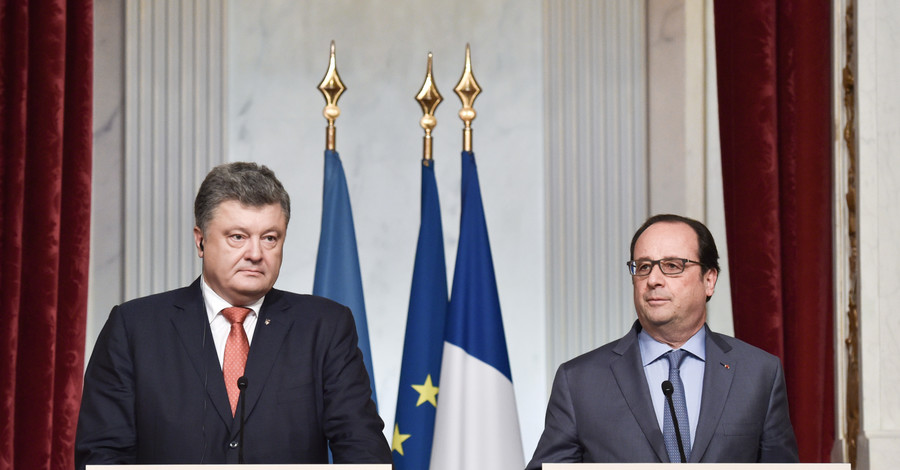 Порошенко и Олланд заявили о продлении санкций против России 