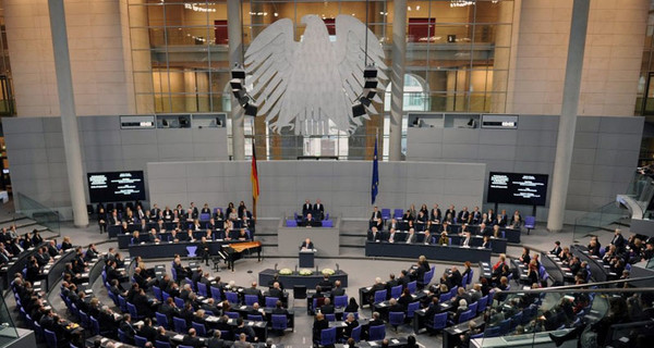 Депутатов Бундестага срочно созвали на заседание из-за Brexit 