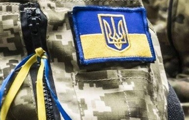 В Донбассе погиб украинский военный, еще шестеро получили ранения